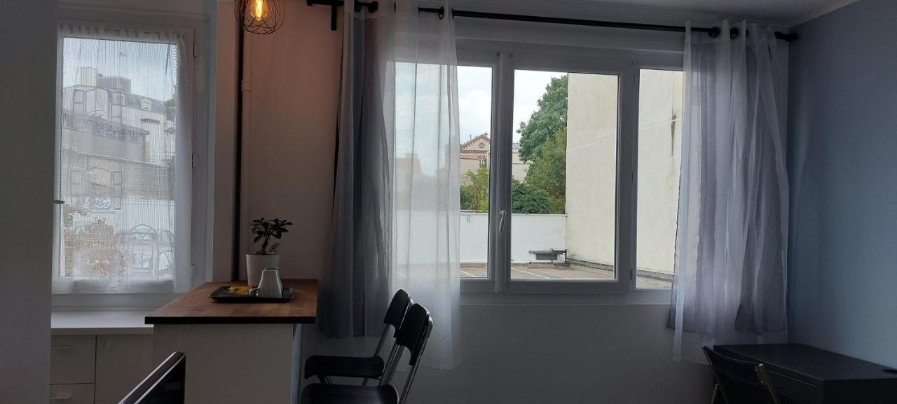 Cosy Proche De La Defense Arena Apartment
